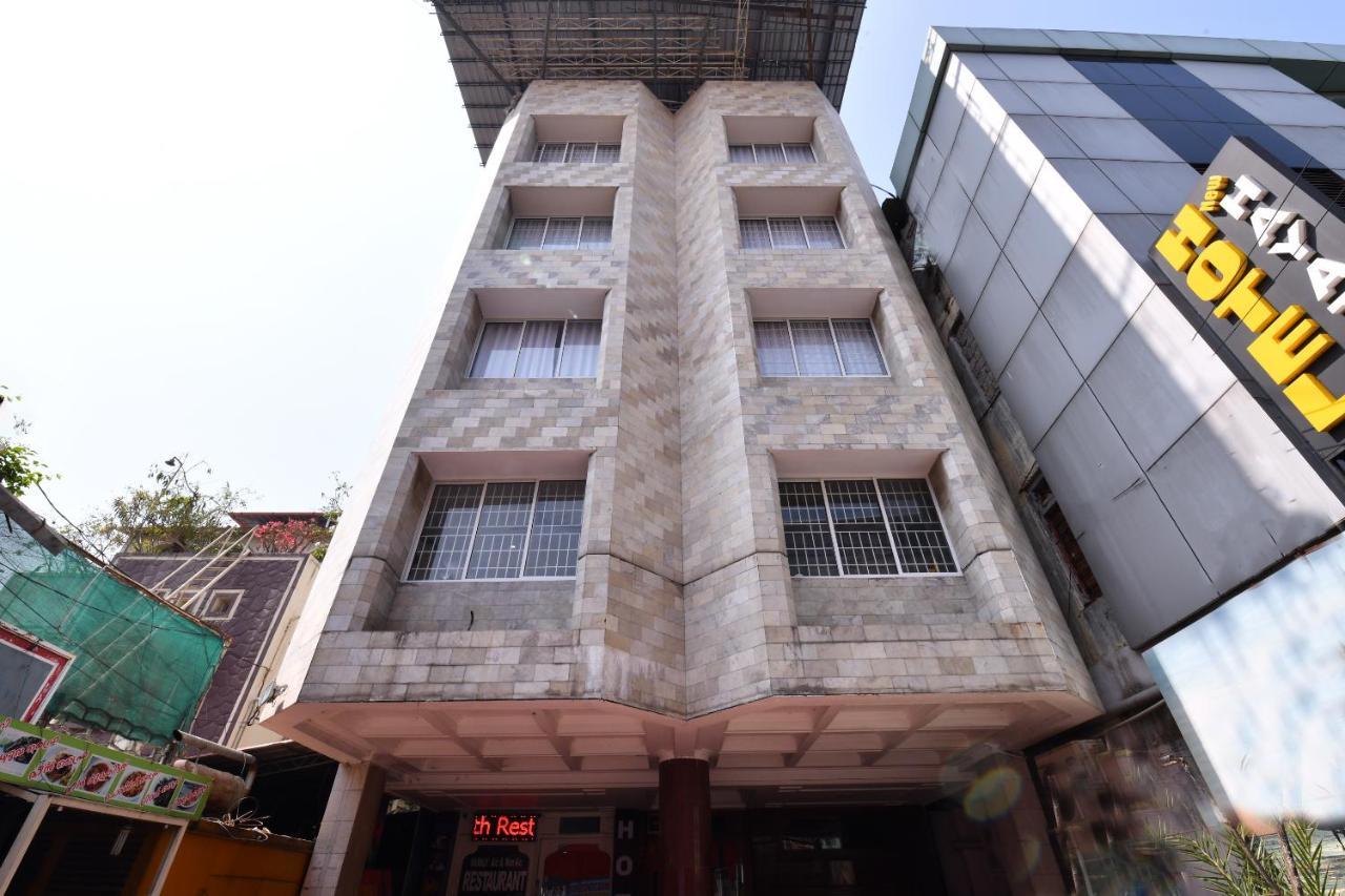 Oyo 11328 Hotel Chandrika Residency Kochi Exterior photo